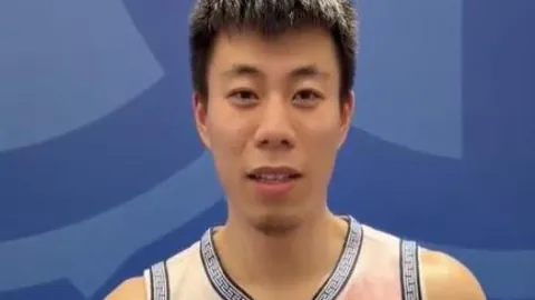 意大利1-0险胜威尔士，佩西纳建功贝尔错失良机，欧洲杯A组第3轮激战正酣